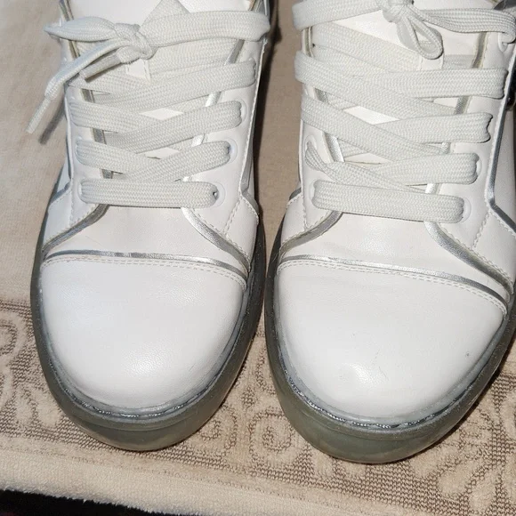 Braccialini White Sneakers - Picture 2 of 11